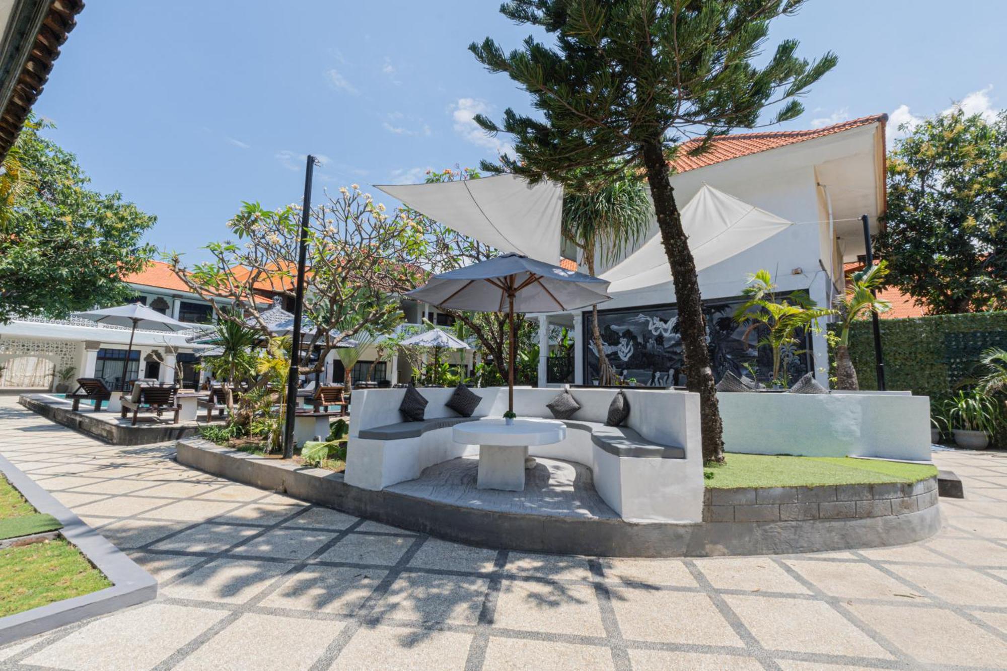 Casa Wina Kuta Hotel Kuta Lombok Buitenkant foto